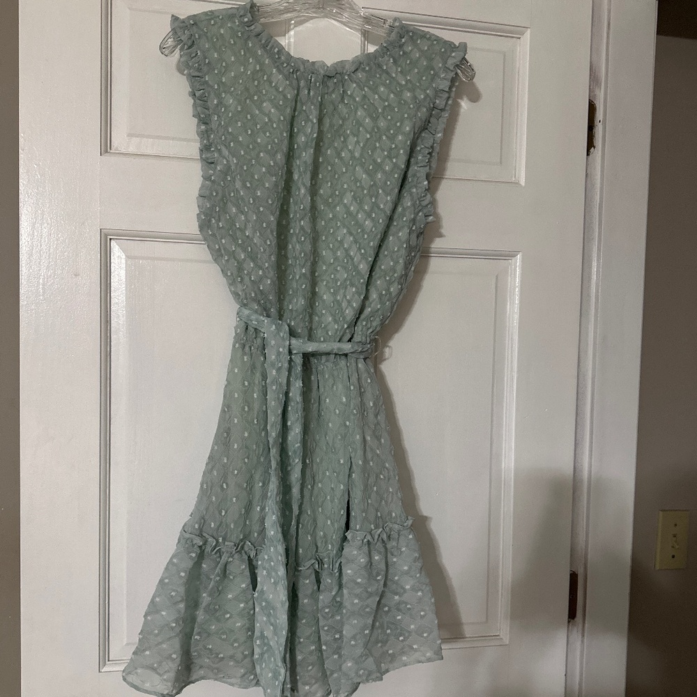 EMPRADA mint green dress with liner
